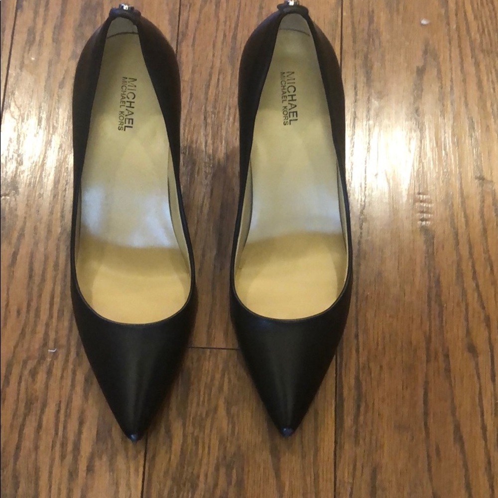 Michael Kors Pumps.